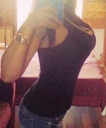 Я знаю, как доставить удовольствие и расслабление. У меня широкий спектр услуг и возможностей, чтобы удовлетворить все твои желания и фантазии. Фото, которые ты видишь, полностью соответствуют действительности. Я живу в Москве и готова встретиться с тобой в любую удобную для тебя точку города. Буду рада услышать твои пожелания и гарантирую тебе максимальную конфиденциальность. Жду твоего звонка! 😘💋 9845, 23 года